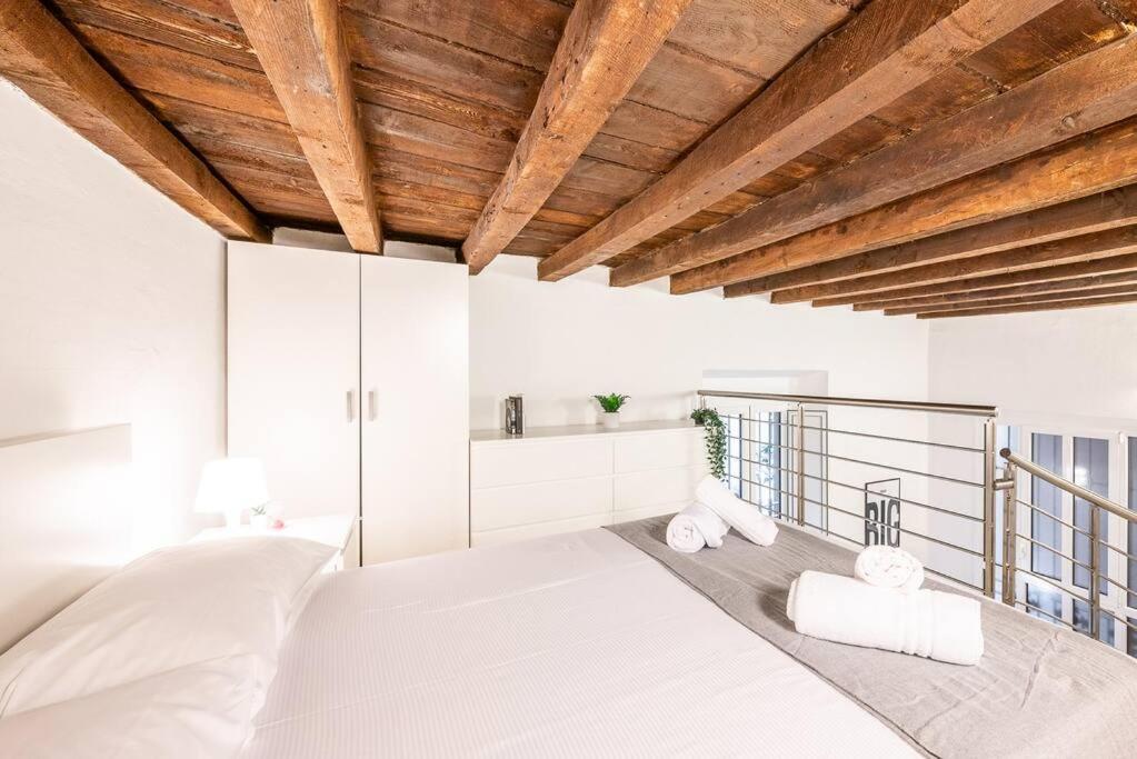 Verdi'S Nest - Loft With Wifi And Netflix Milano Esterno foto